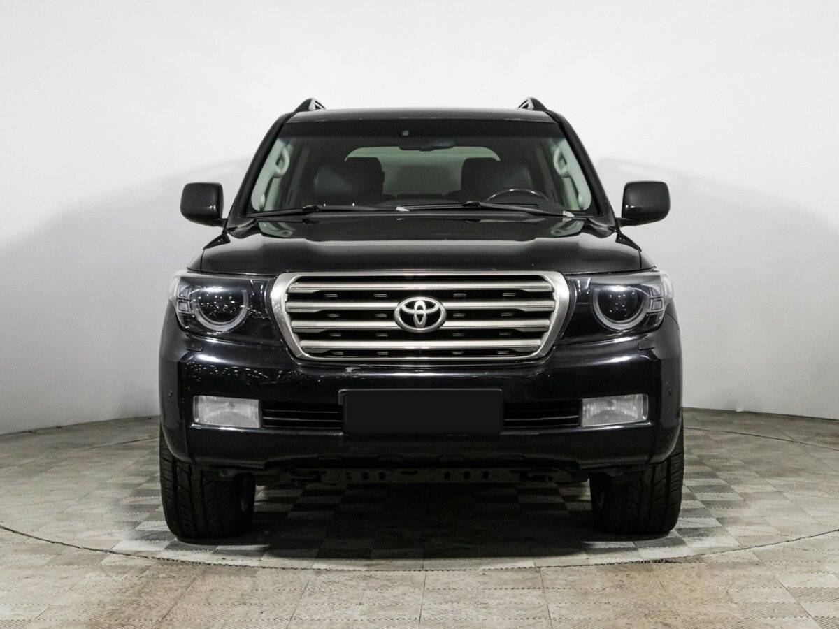 Купить Toyota Land Cruiser с пробегом. Фото: #1