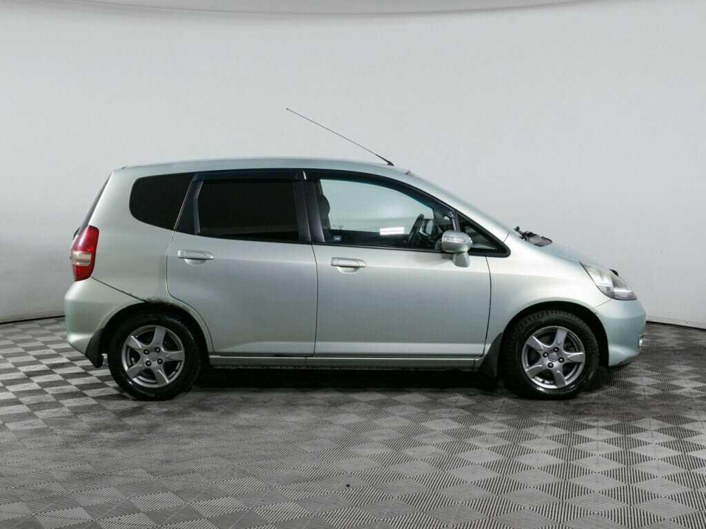 Купить Honda Jazz с пробегом. Фото: #3
