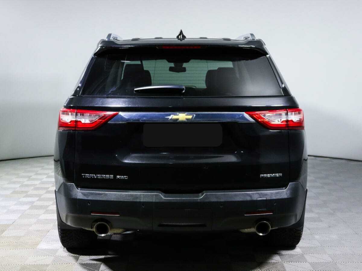 Купить Chevrolet Traverse с пробегом. Фото: #5