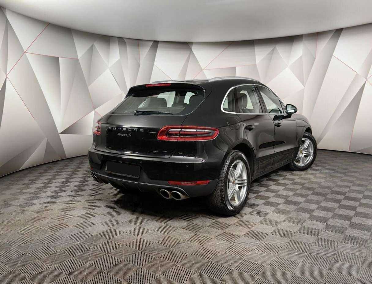 Купить Porsche Macan с пробегом. Фото: #1