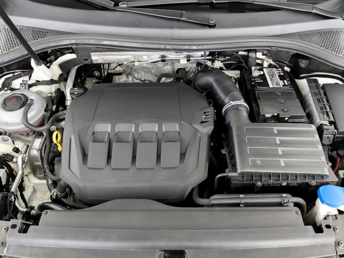 Купить Volkswagen Tiguan с пробегом. Фото: #8