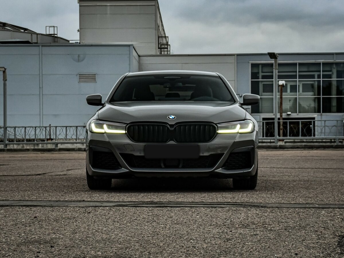 Купить BMW 5 серии с пробегом. Фото: #1