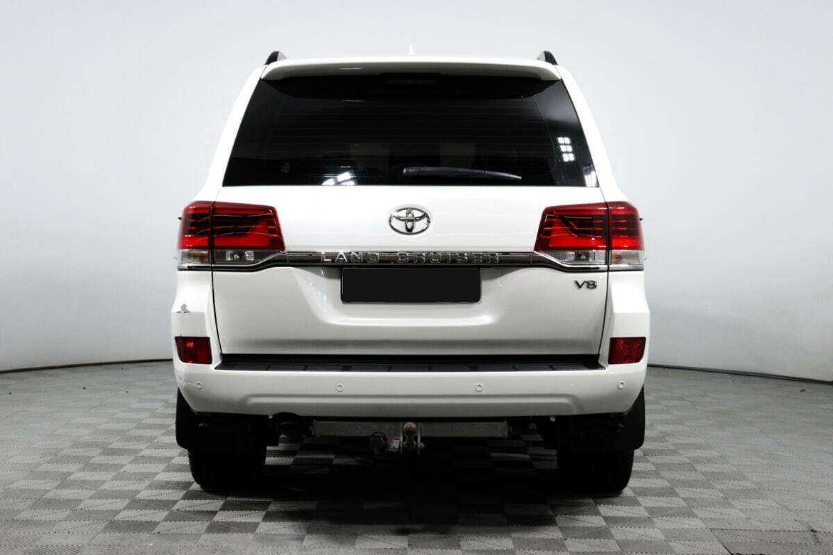 Купить Toyota Land Cruiser с пробегом. Фото: #5