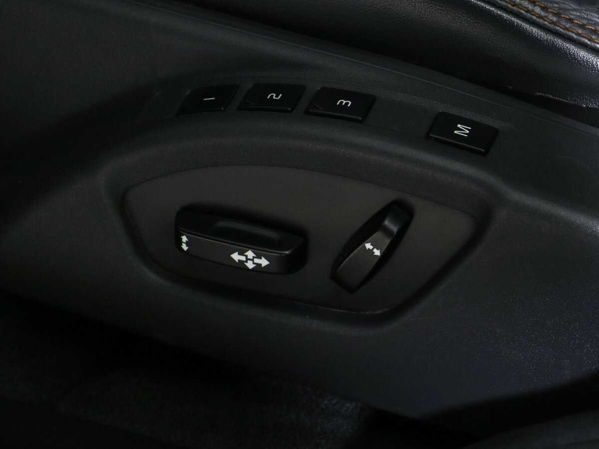 Купить Volvo XC60 с пробегом. Фото: #12