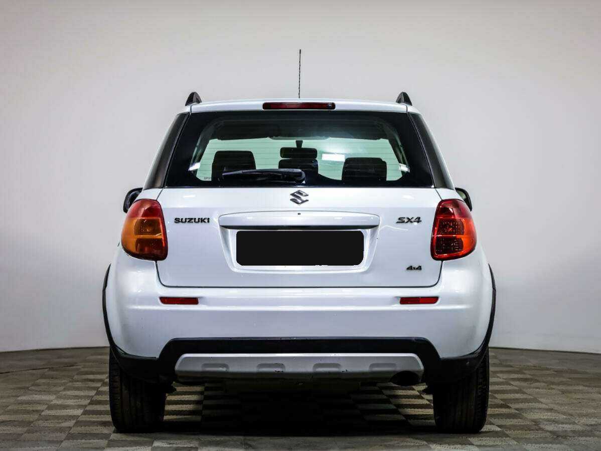 Купить Suzuki SX4 с пробегом. Фото: #3