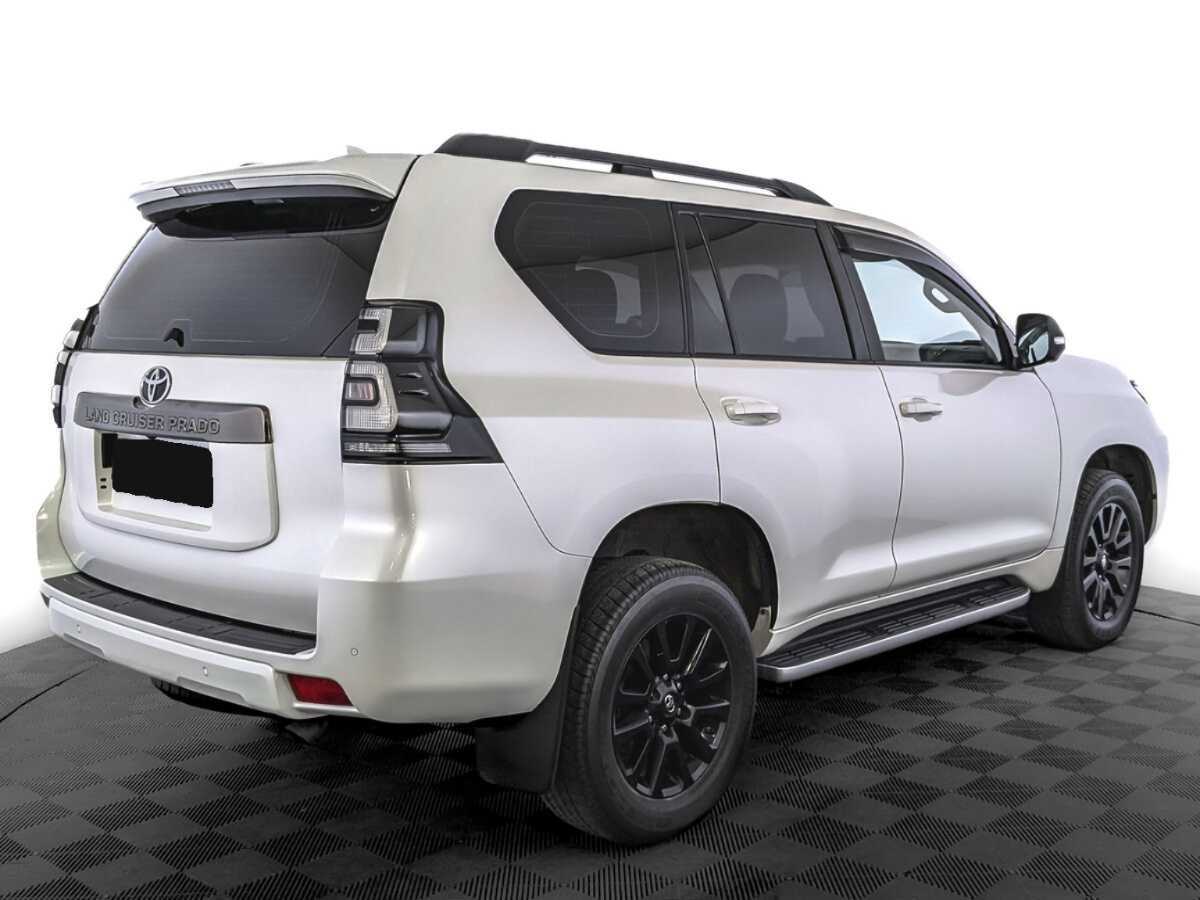 Купить Toyota Land Cruiser Prado с пробегом. Фото: #4