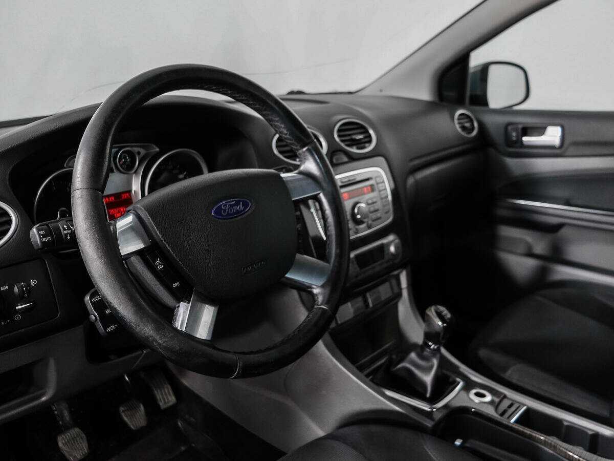 Купить Ford Focus с пробегом. Фото: #8