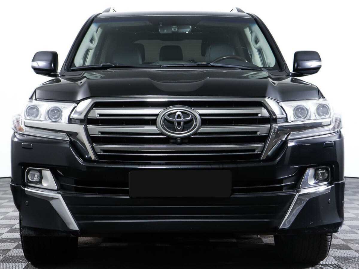 Купить Toyota Land Cruiser с пробегом. Посмотреть фото