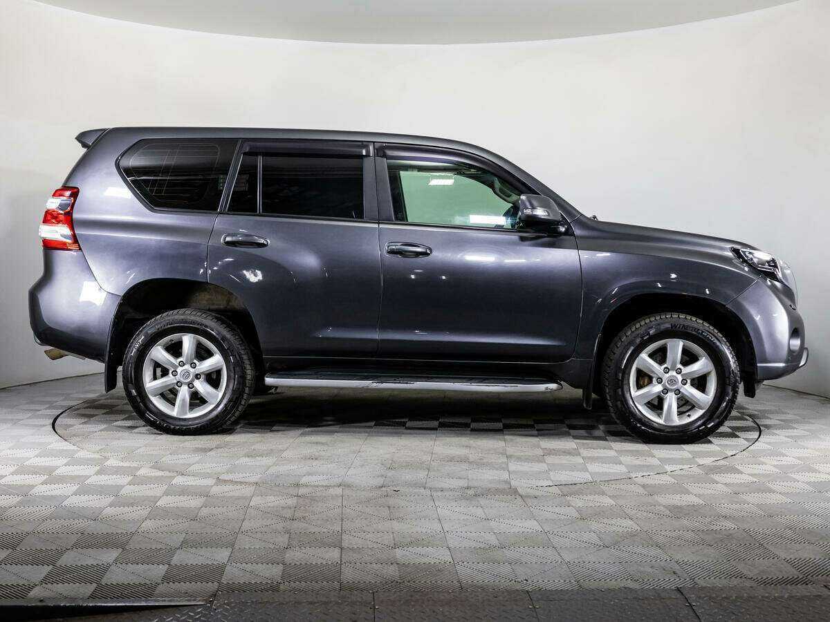 Купить Toyota Land Cruiser Prado с пробегом. Фото: #3