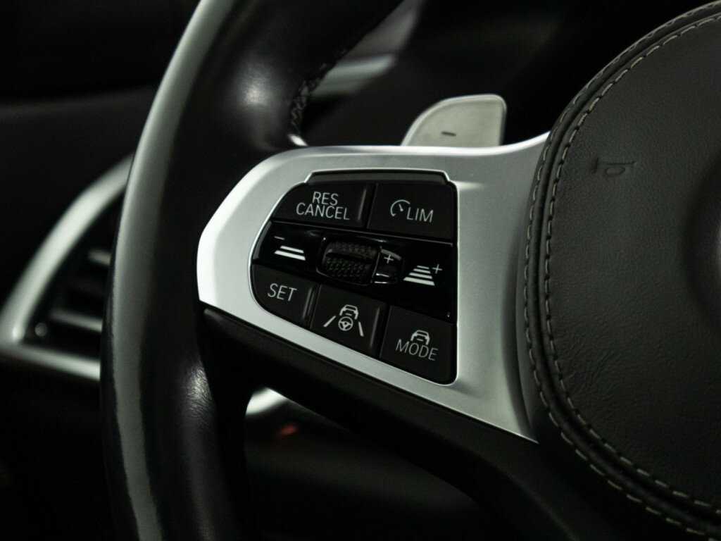 Купить BMW X5 с пробегом. Фото: #23