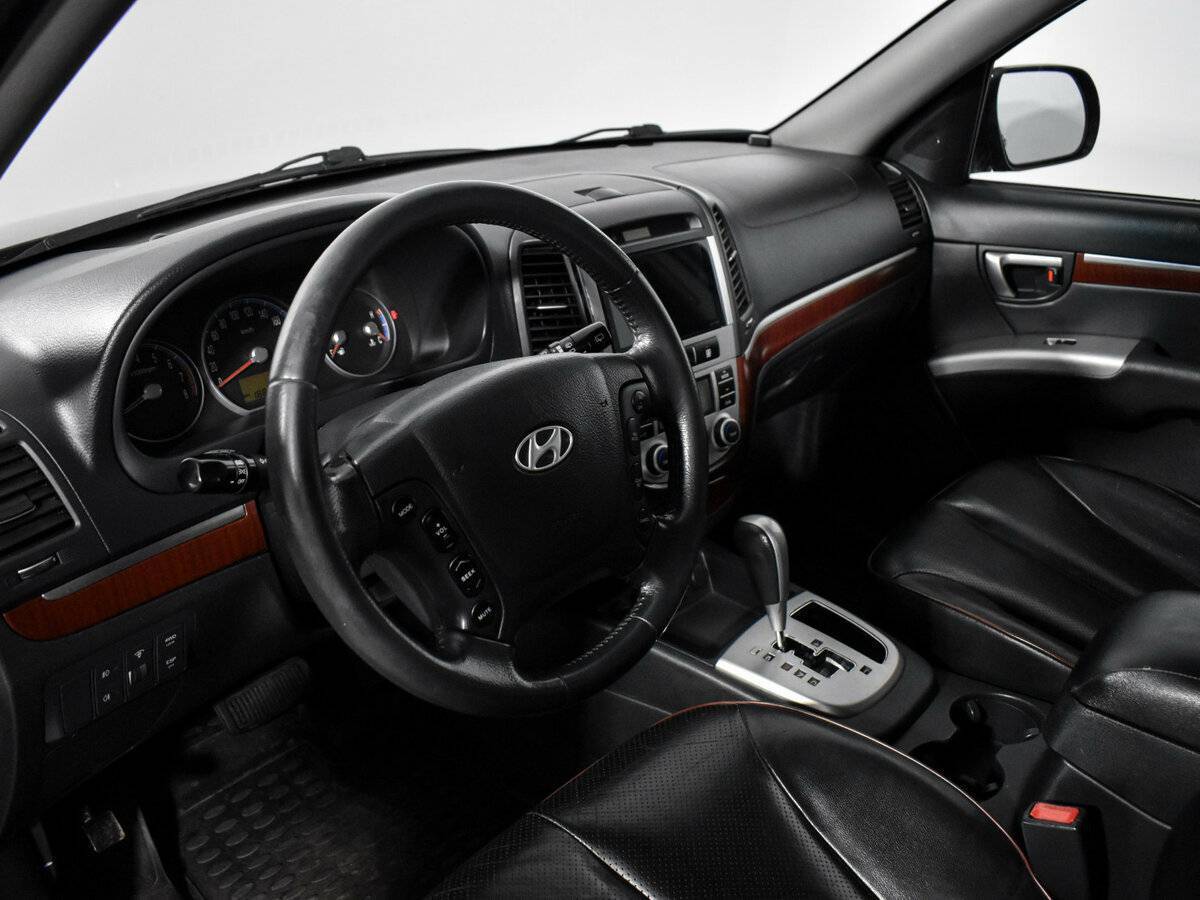 Купить Hyundai Santa Fe с пробегом. Фото: #8