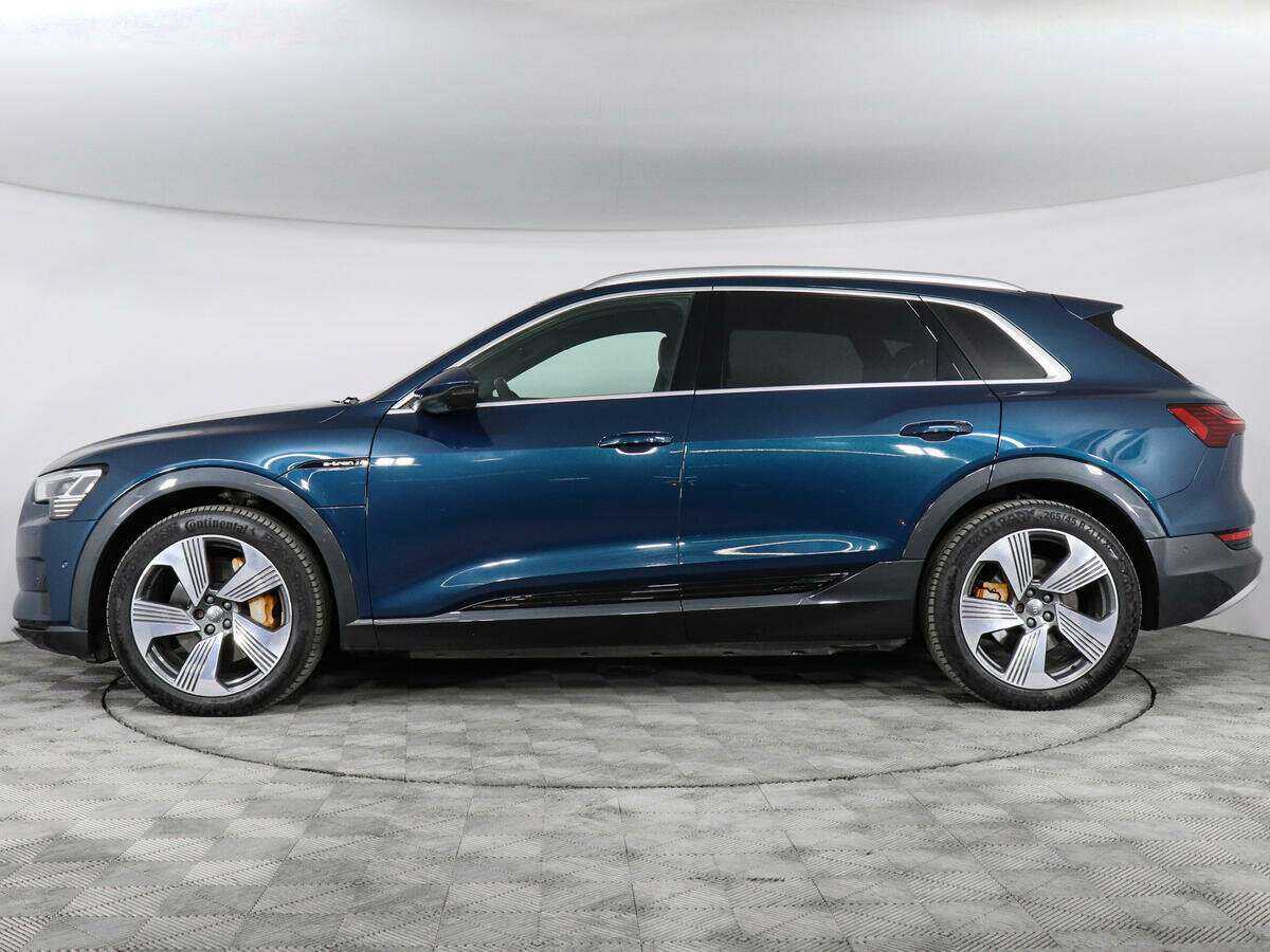 Купить Audi e-tron с пробегом. Фото: #7