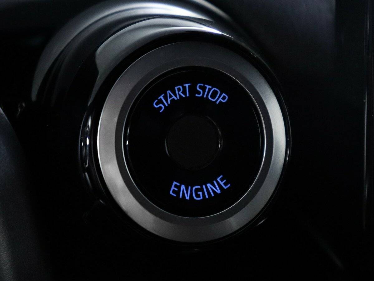 Купить Toyota Land Cruiser с пробегом. Фото: #35