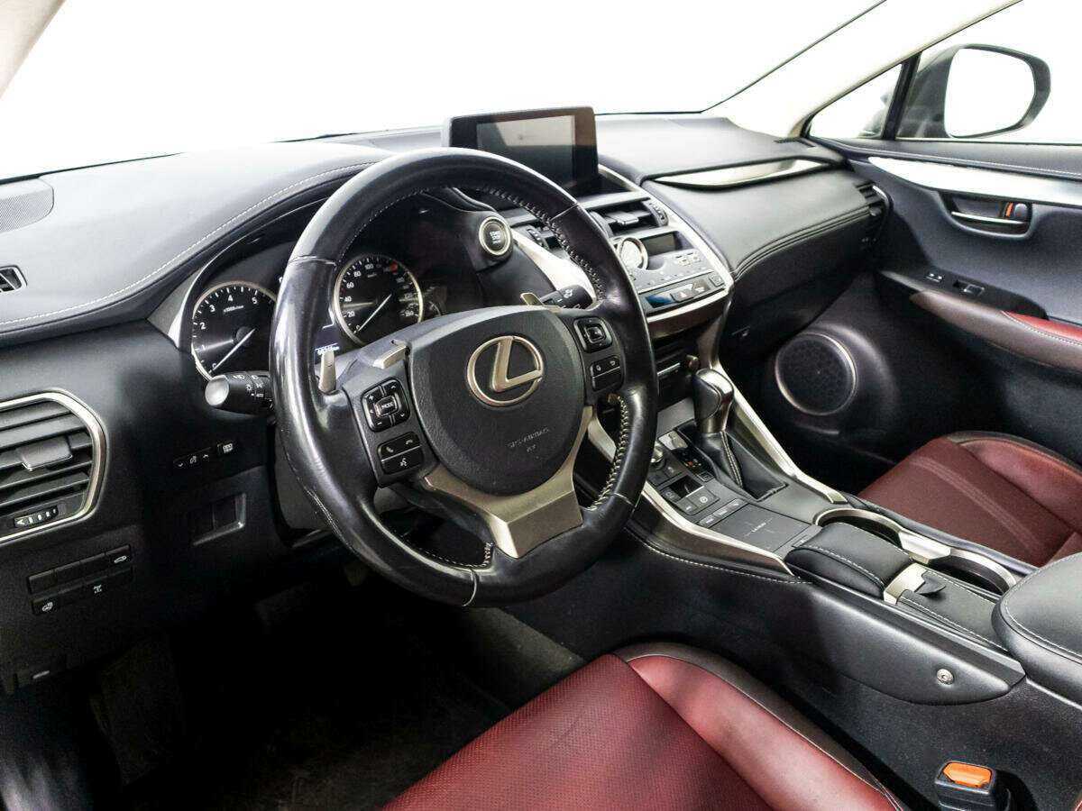 Купить Lexus NX с пробегом. Фото: #10