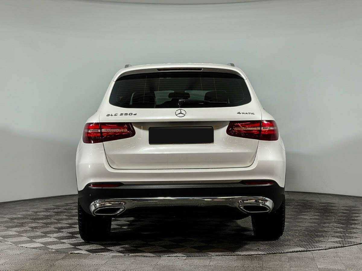 Купить Mercedes-Benz GLC с пробегом. Фото: #4