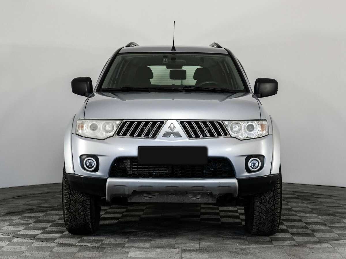Купить Mitsubishi Pajero Sport с пробегом. Фото: #1