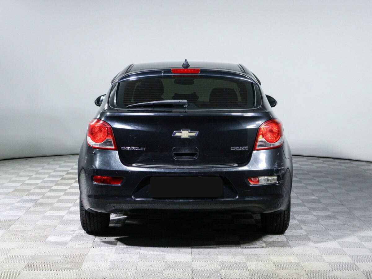 Купить Chevrolet Cruze с пробегом. Фото: #4