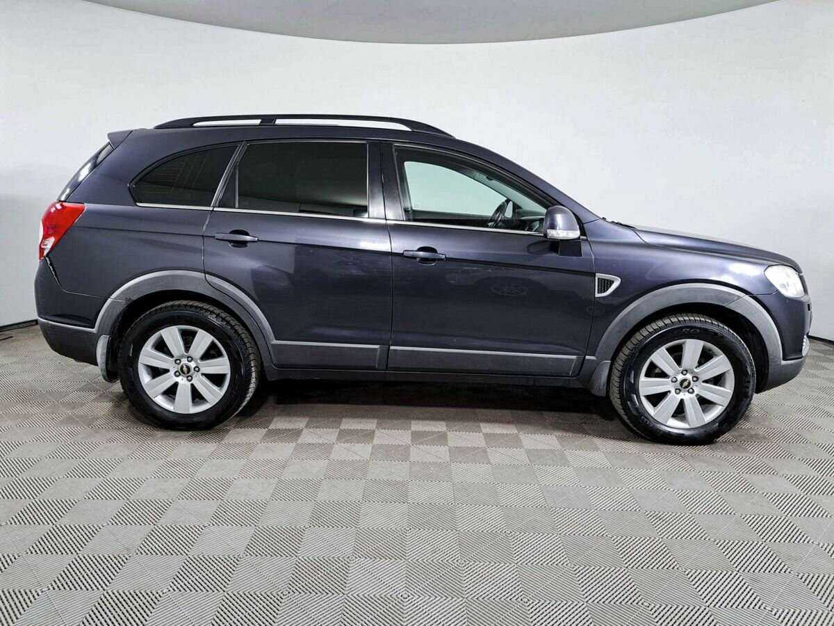 Купить Chevrolet Captiva с пробегом. Фото: #3