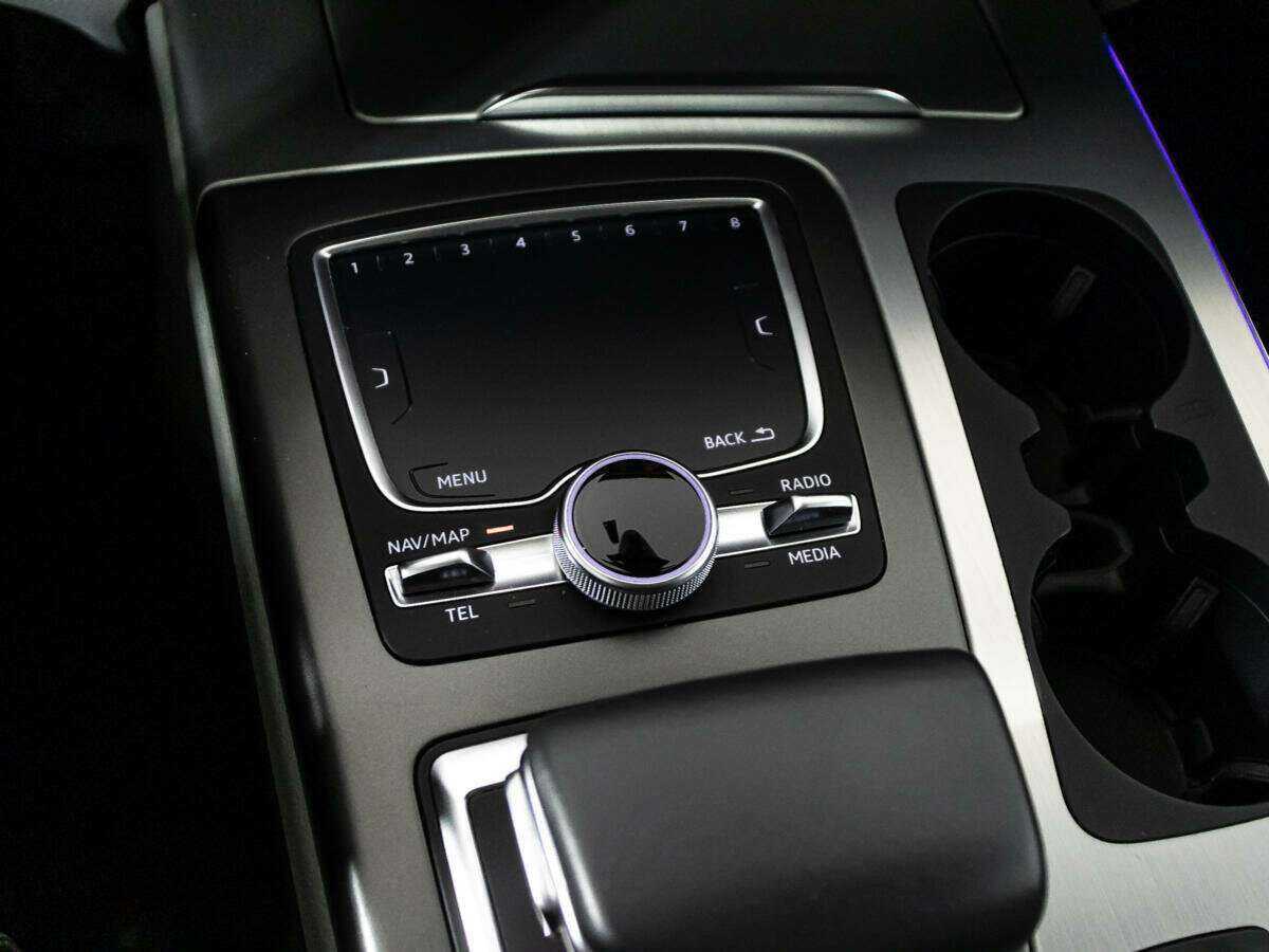Купить Audi Q7 с пробегом. Фото: #20