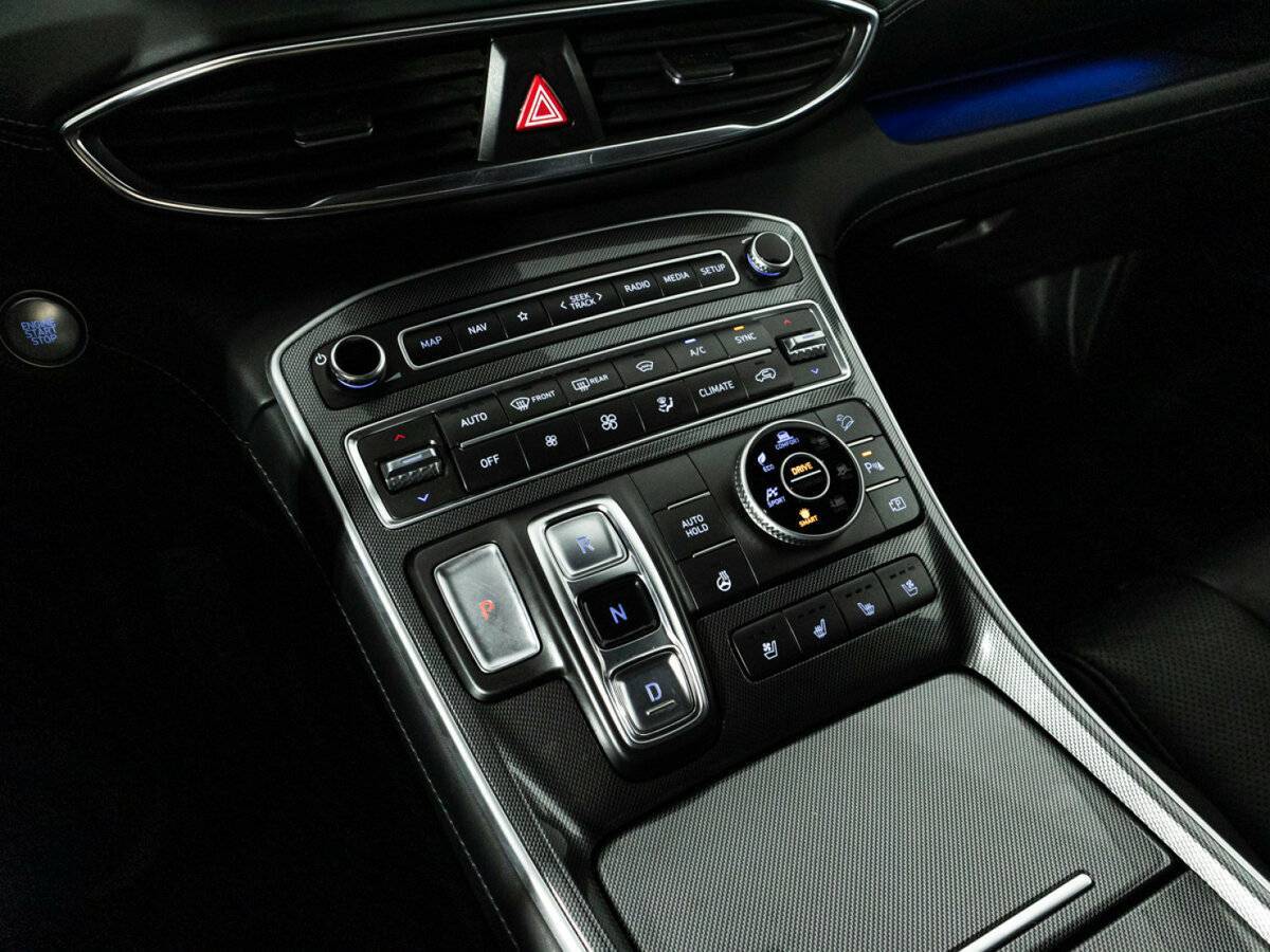 Купить Hyundai Santa Fe с пробегом. Фото: #18