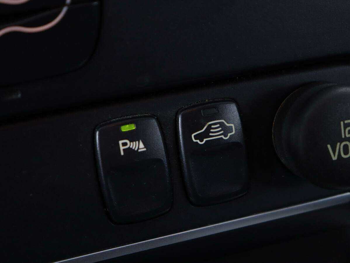 Купить Volvo XC90 с пробегом. Фото: #15