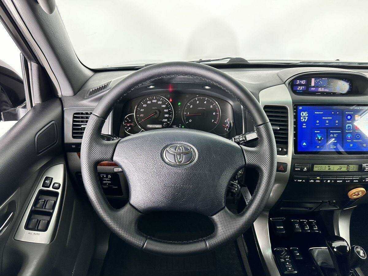 Купить Toyota Land Cruiser Prado с пробегом. Фото: #8