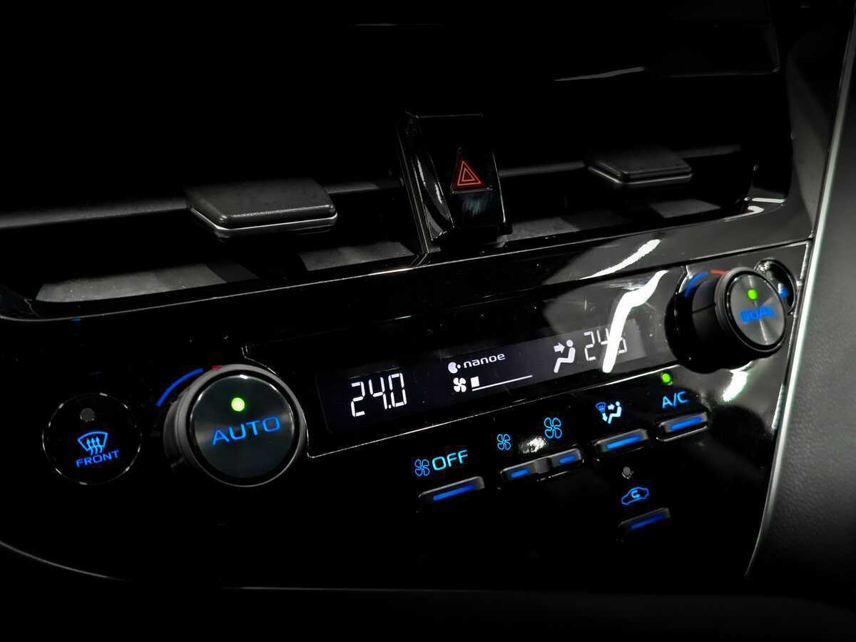 Купить Toyota Camry с пробегом. Фото: #26