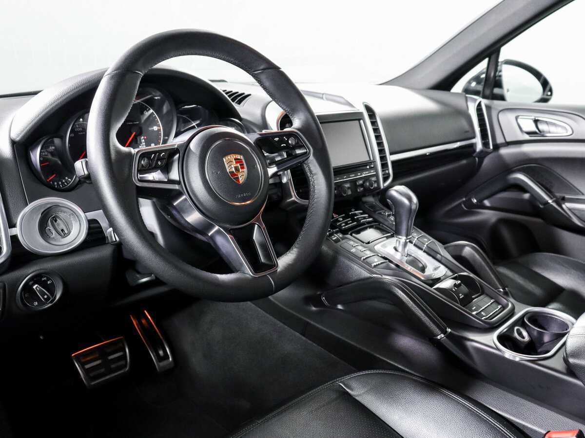 Купить Porsche Cayenne с пробегом. Фото: #13