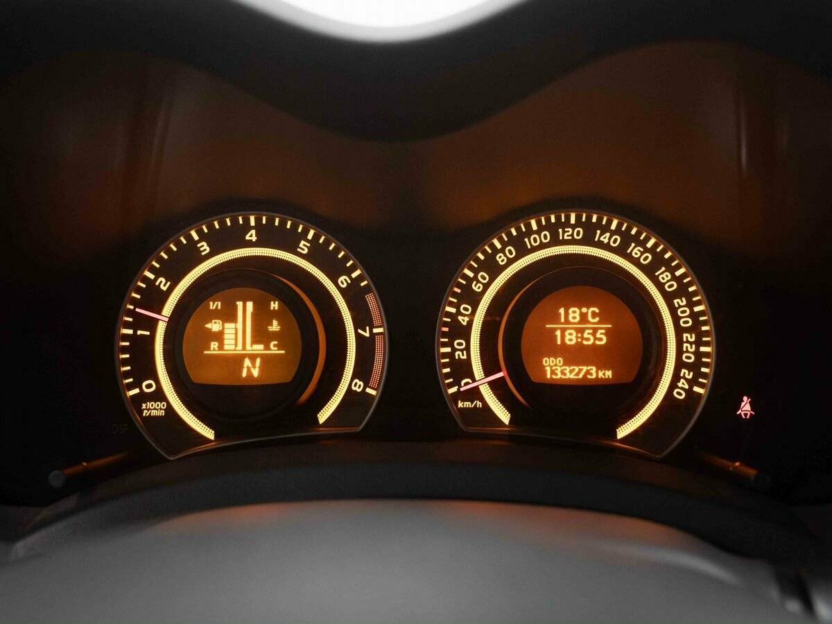 Купить Toyota Auris с пробегом. Фото: #16