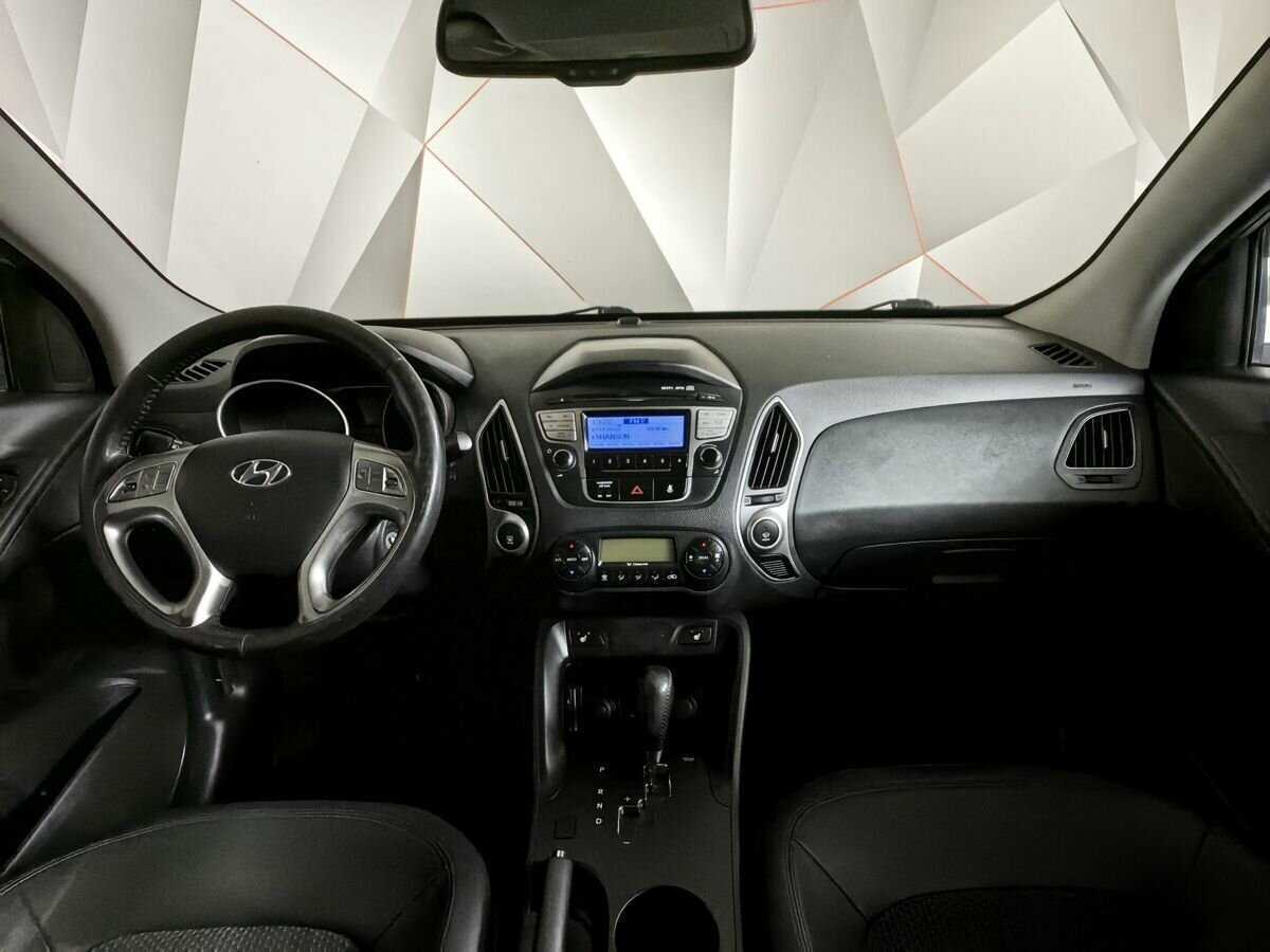 Купить Hyundai ix35 с пробегом. Фото: #9