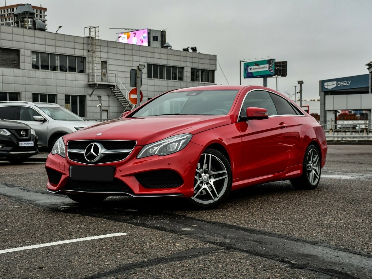 Купить Mercedes-Benz E-Класс с пробегом. Посмотреть фото