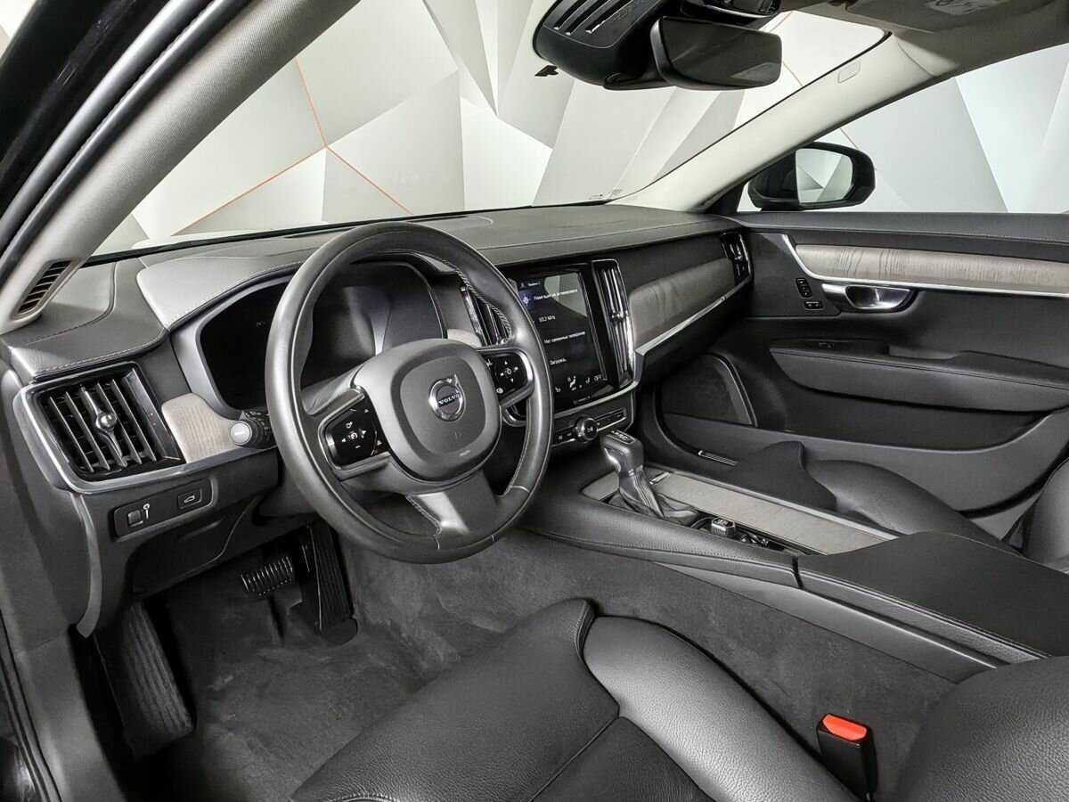 Купить Volvo S90 с пробегом. Фото: #13