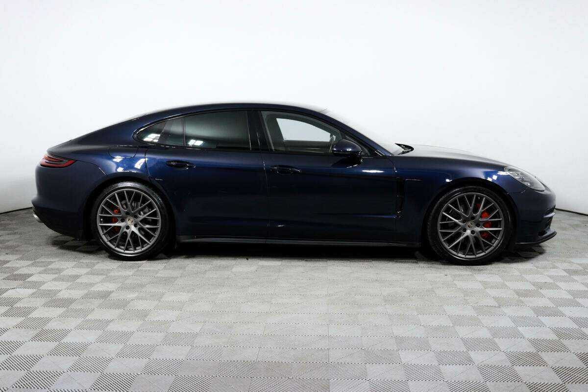 Купить Porsche Panamera с пробегом. Фото: #3
