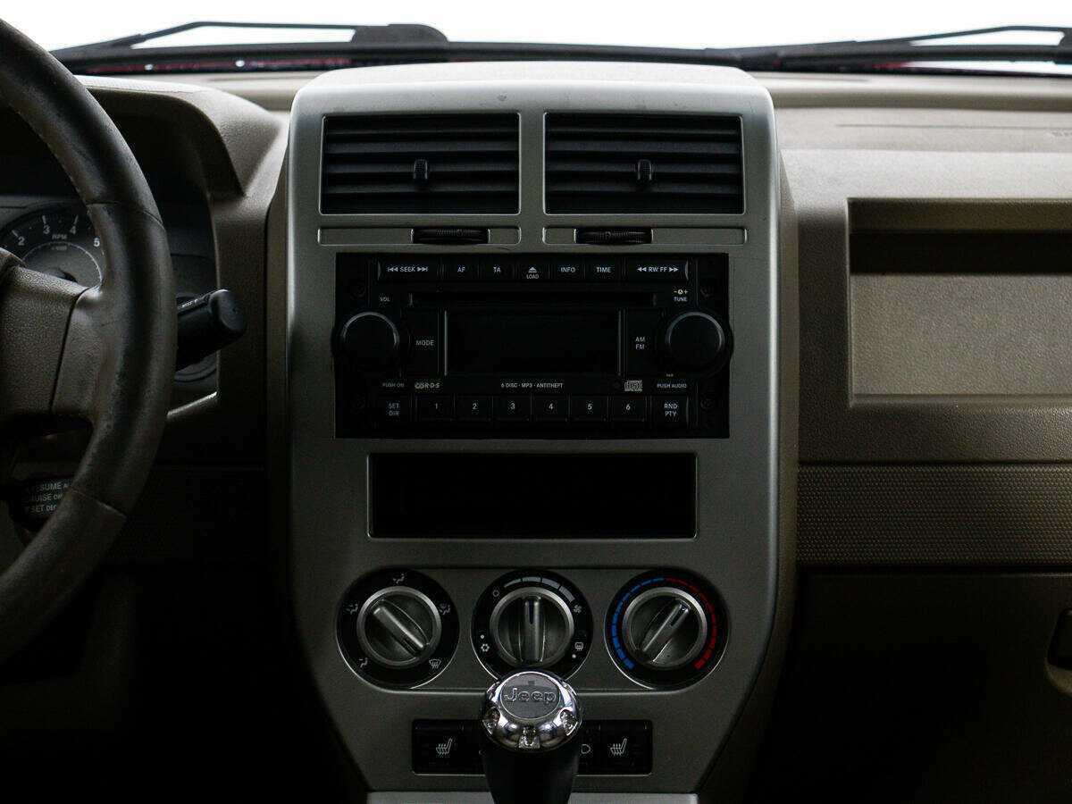 Купить Jeep Compass с пробегом. Фото: #16