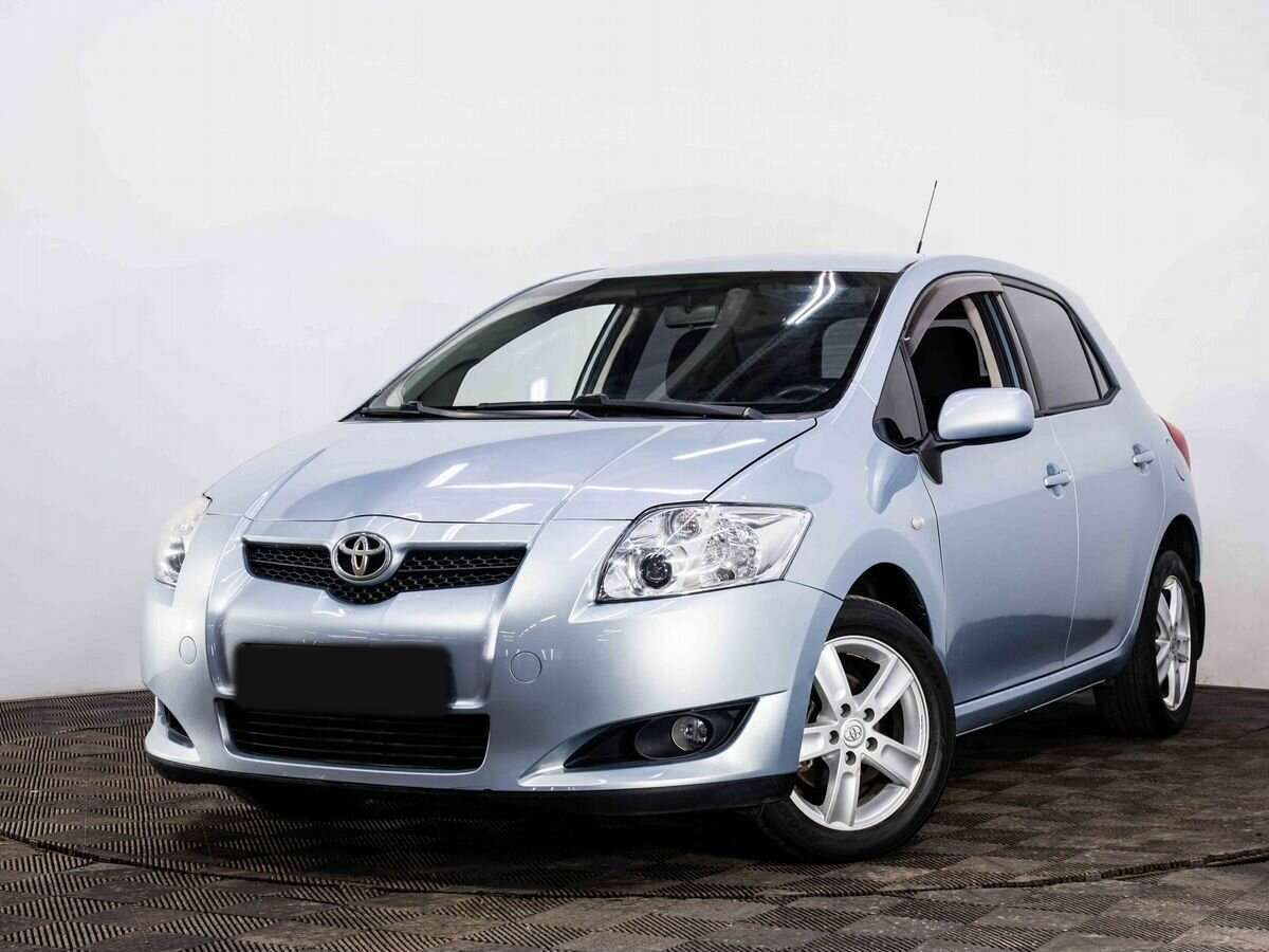 Купить Toyota Auris с пробегом. Посмотреть фото