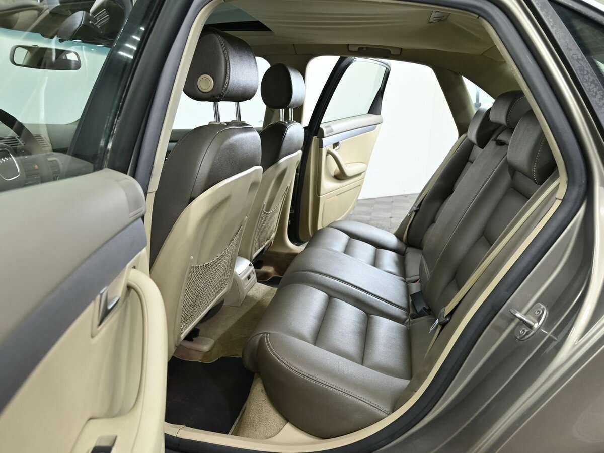 Купить Audi A4 с пробегом. Фото: #5