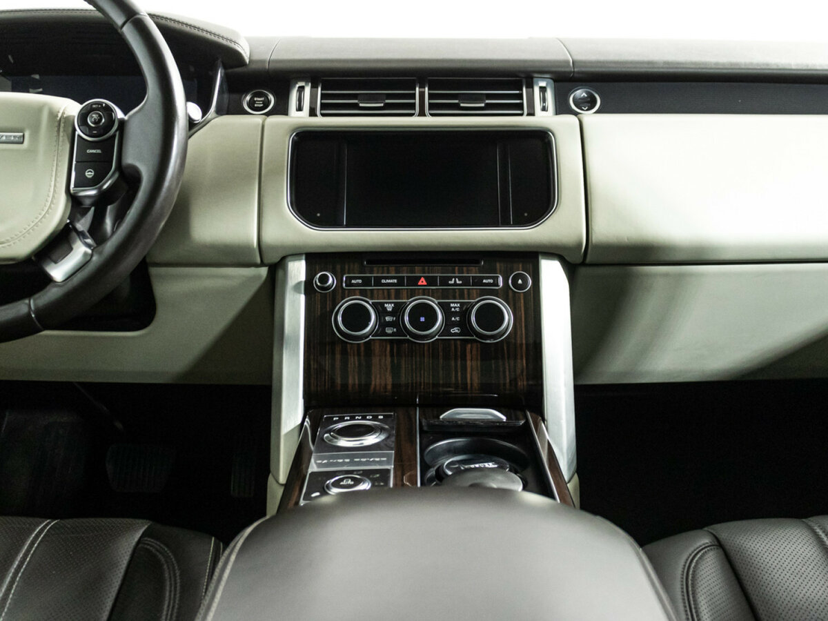 Купить Land Rover Range Rover с пробегом. Фото: #11