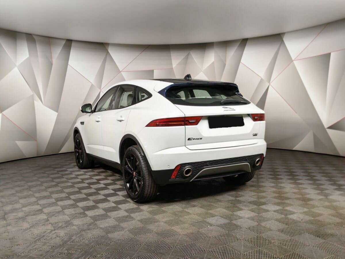 Купить Jaguar E-Pace с пробегом. Фото: #3