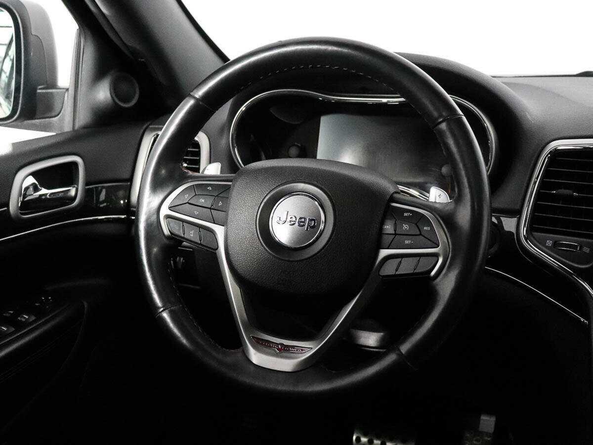 Купить Jeep Grand Cherokee с пробегом. Фото: #16