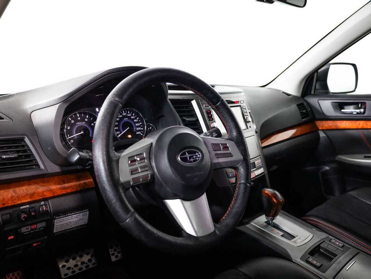 Купить Subaru Outback с пробегом. Фото: #9