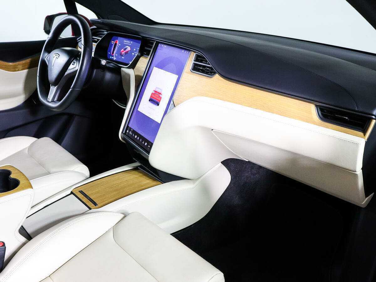 Купить Tesla Model X с пробегом. Фото: #9