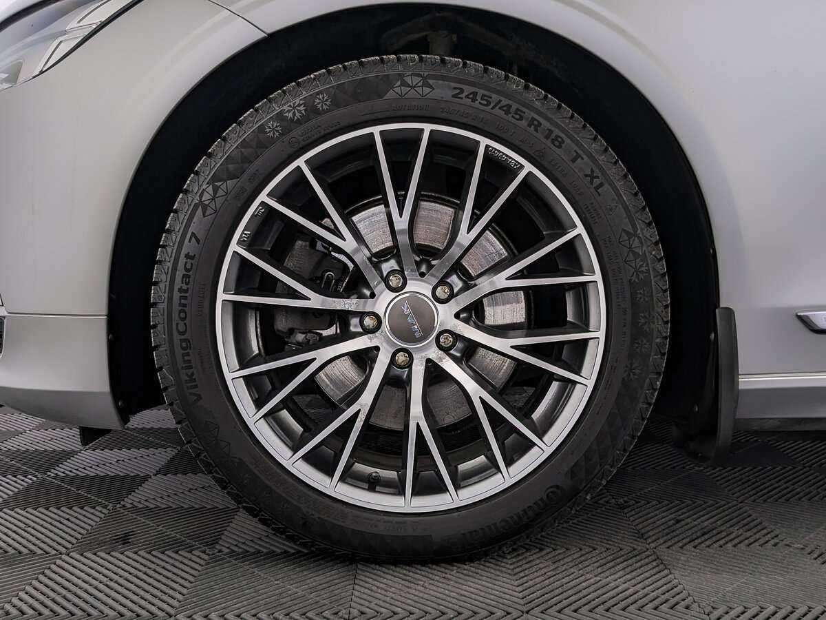 Купить Volvo S90 с пробегом. Фото: #10