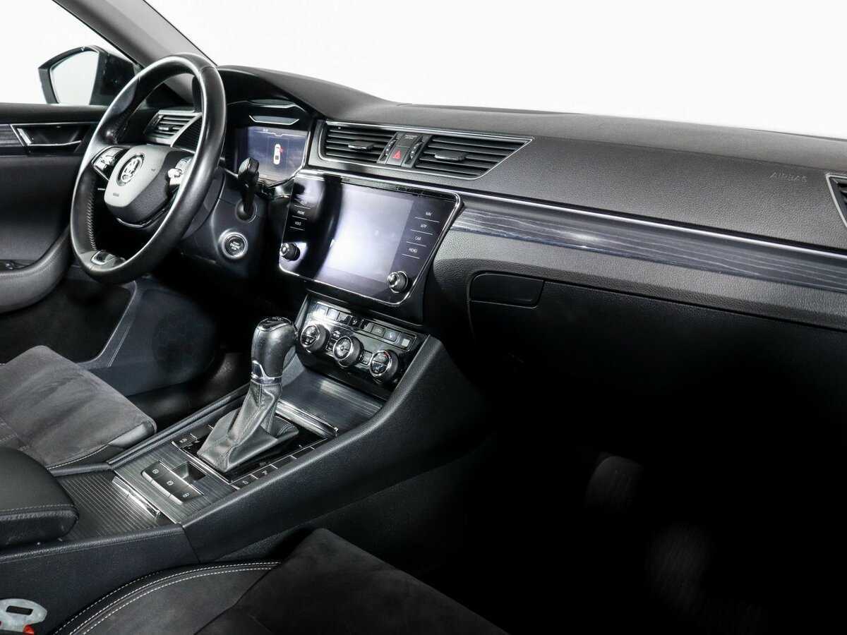 Купить Skoda Superb с пробегом. Фото: #5