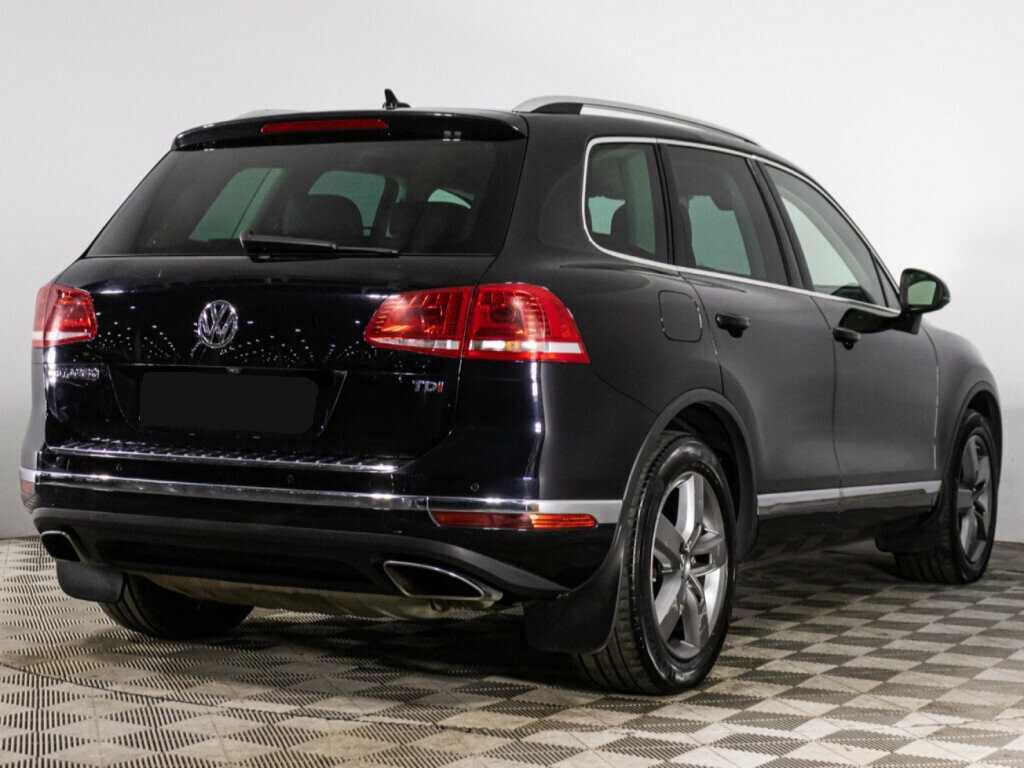 Купить Volkswagen Touareg с пробегом. Фото: #4