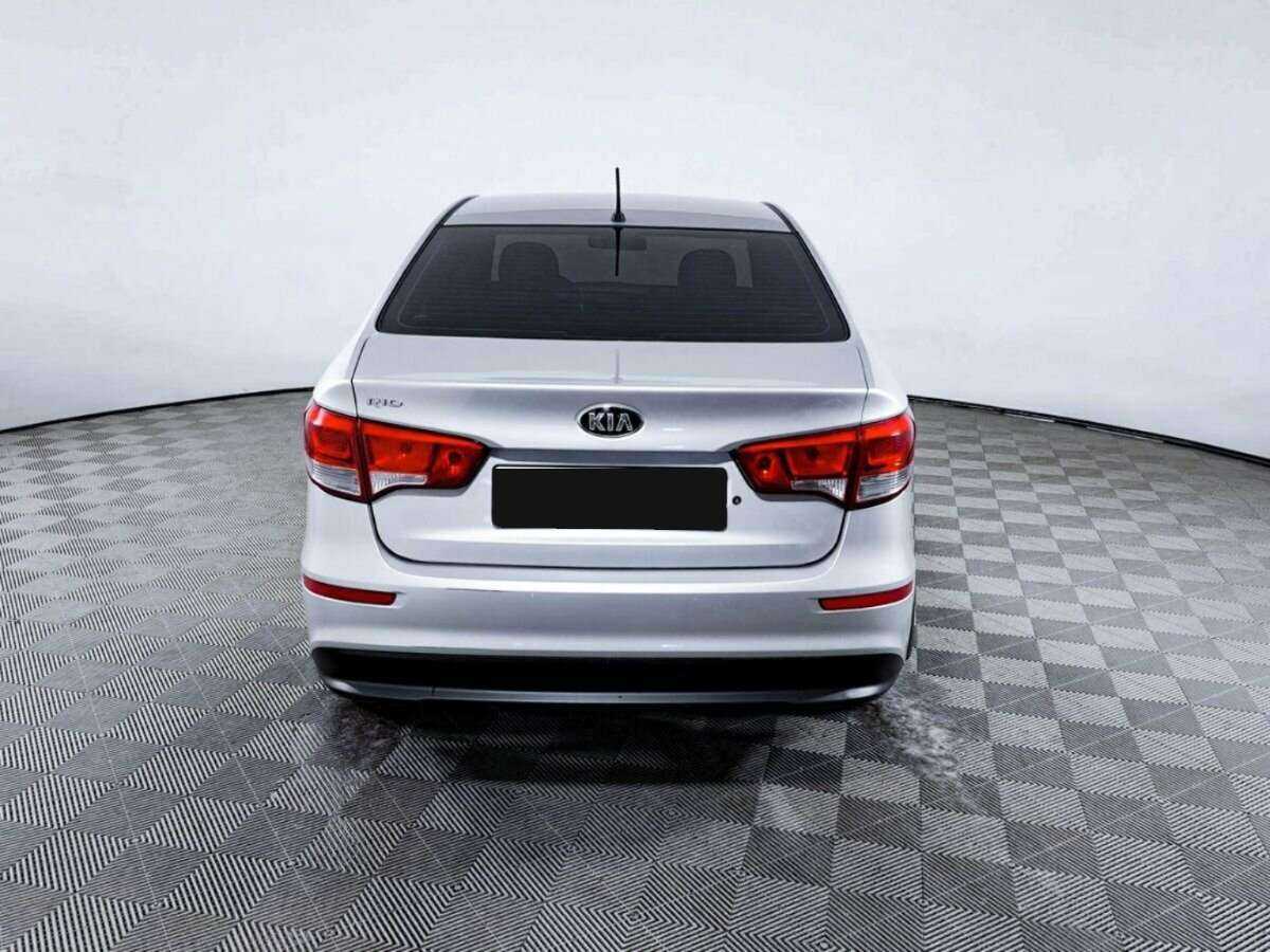 Купить Kia Rio с пробегом. Фото: #5