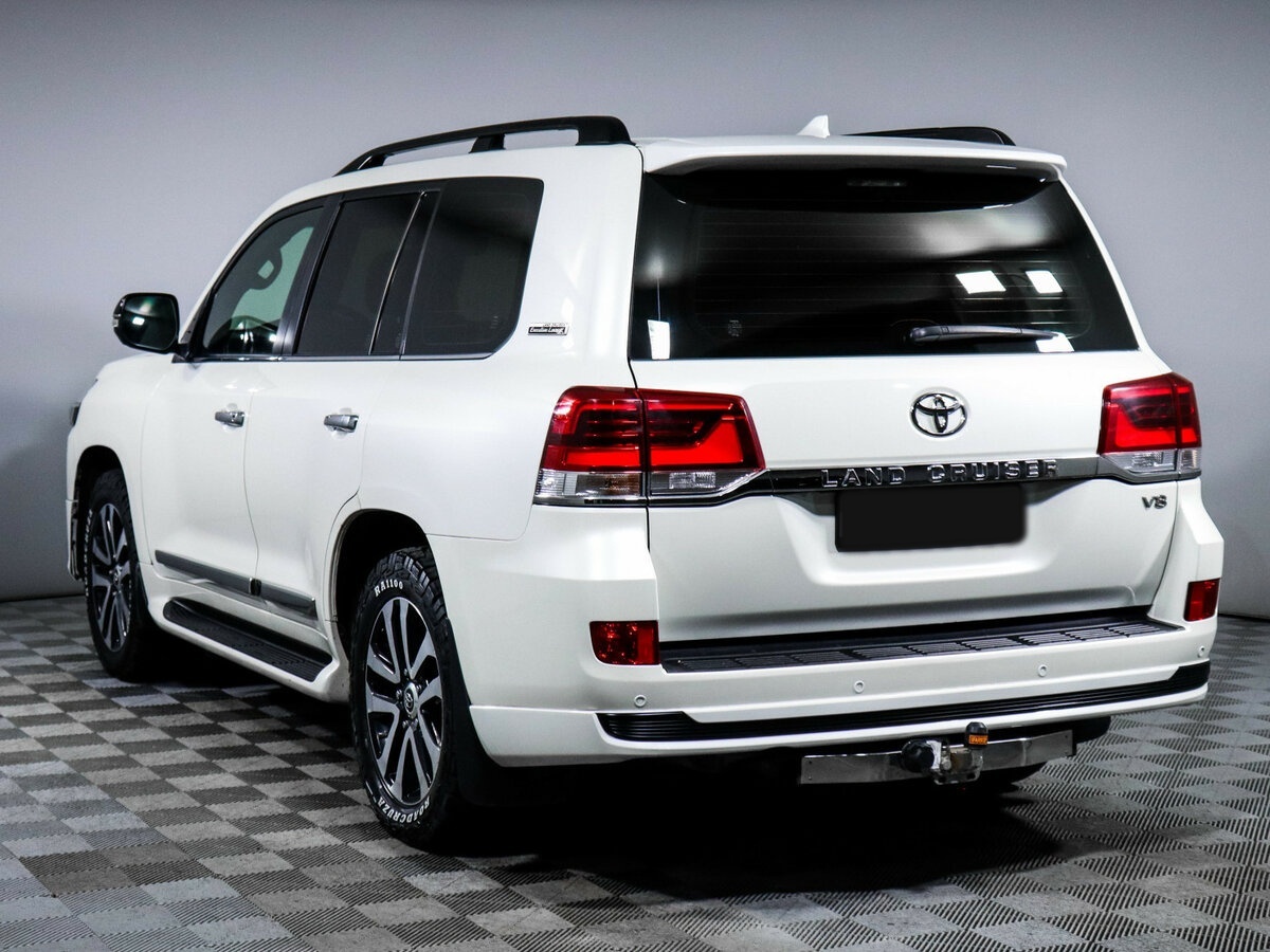 Купить Toyota Land Cruiser с пробегом. Фото: #6