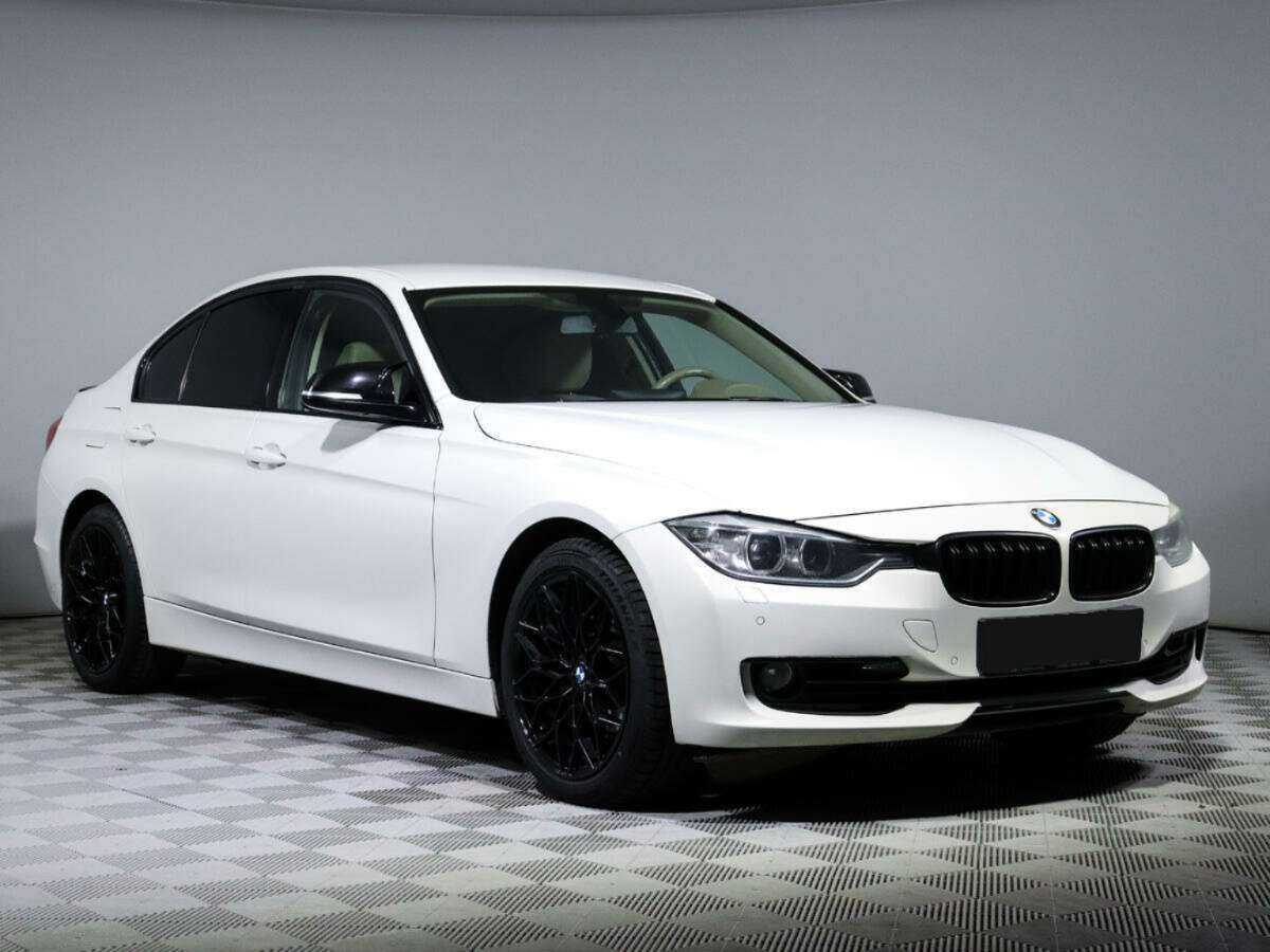Купить BMW 3 серии с пробегом. Фото: #2