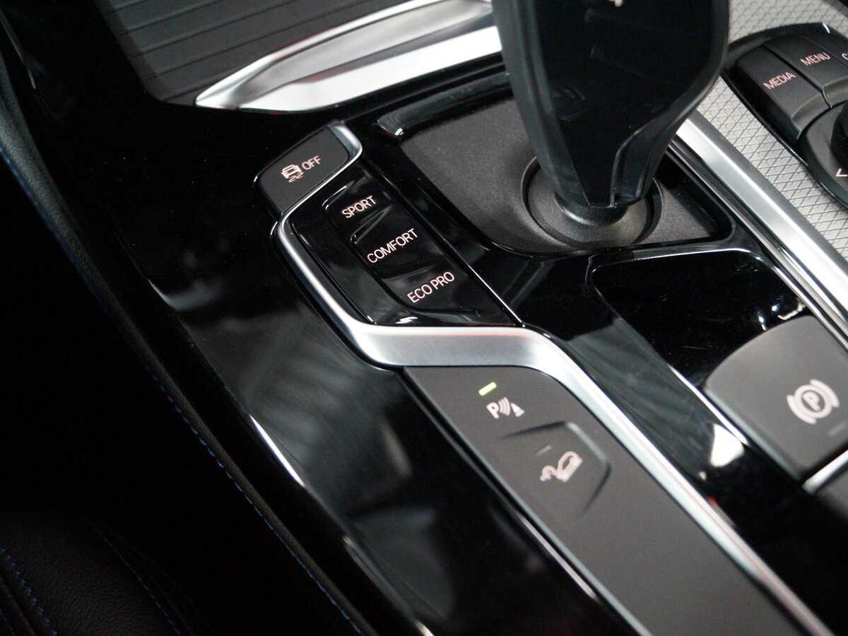 Купить BMW X4 с пробегом. Фото: #21