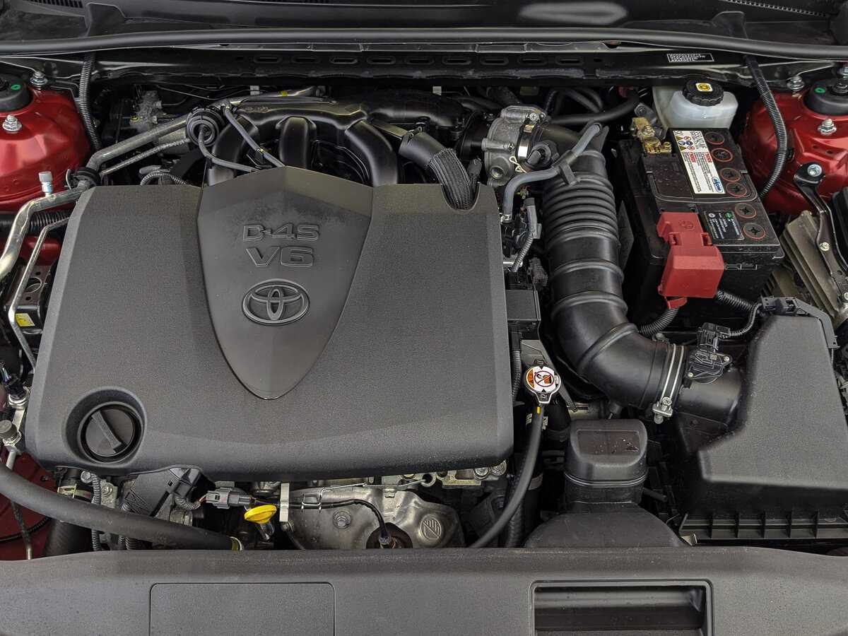 Купить Toyota Camry с пробегом. Фото: #8
