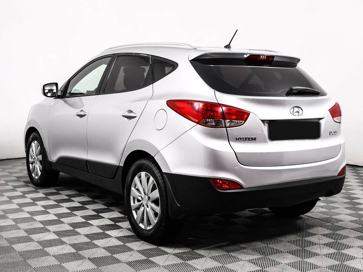 Купить Hyundai ix35 с пробегом. Фото: #6